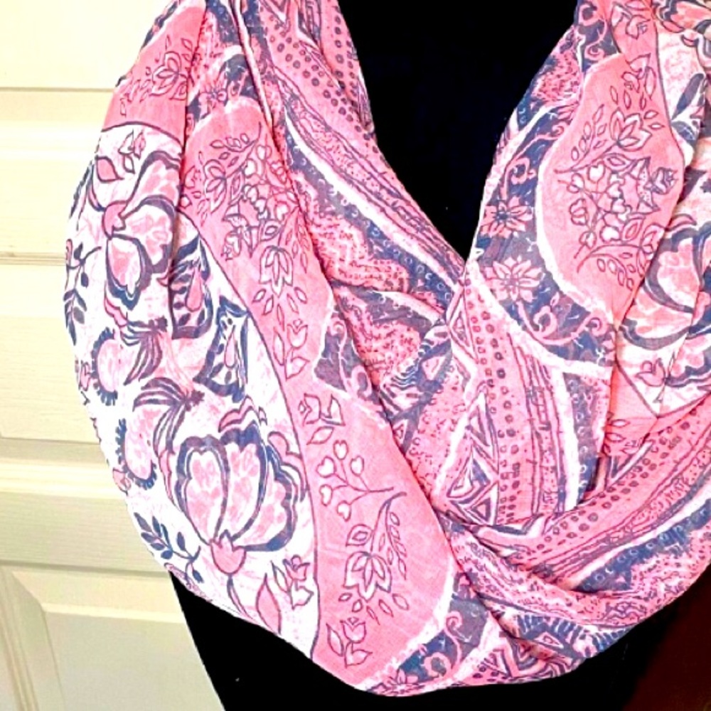 Infinity Scarf Boho Floral Pink - Picture 2 of 7